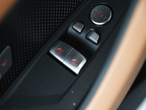 2022425i M\(yn)(dng)ҹb п؅^(q)