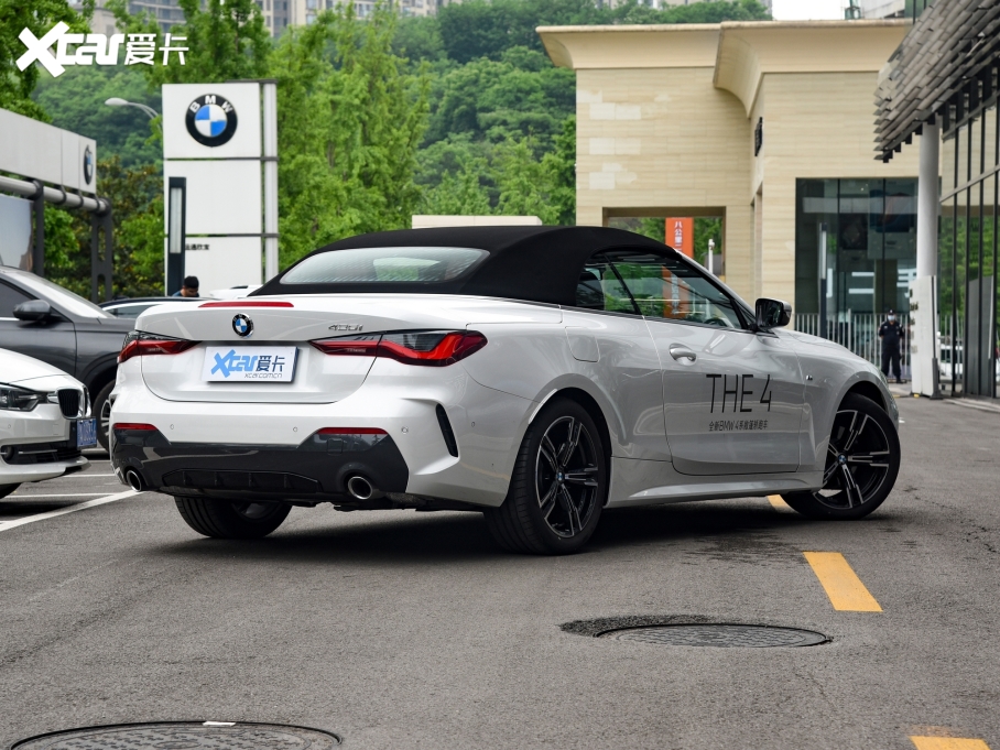 2022R4ϵ 425i M\b