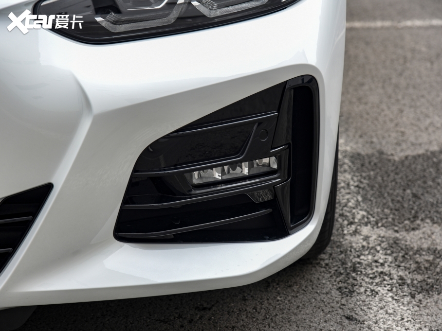 2022R4ϵ 425i M\b