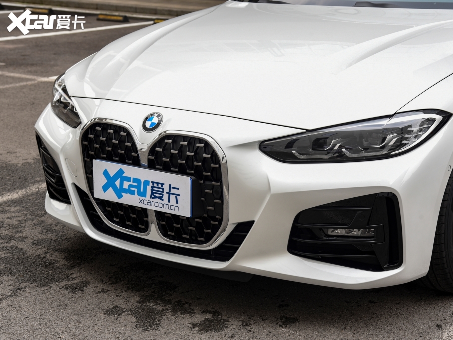 2022R4ϵ 425i M\b