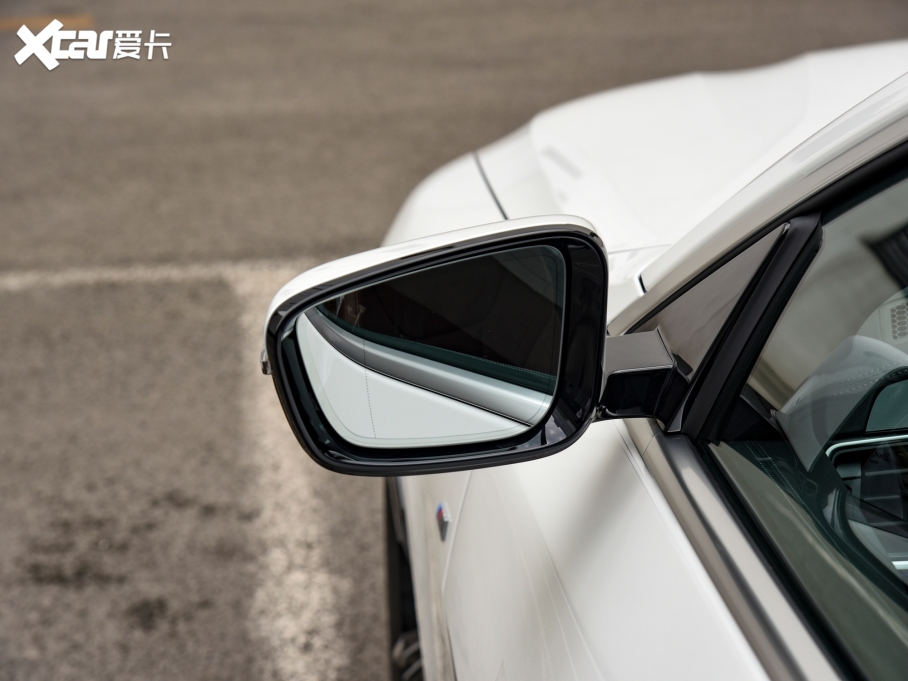 2022R4ϵ 425i M\(yn)(dng)b