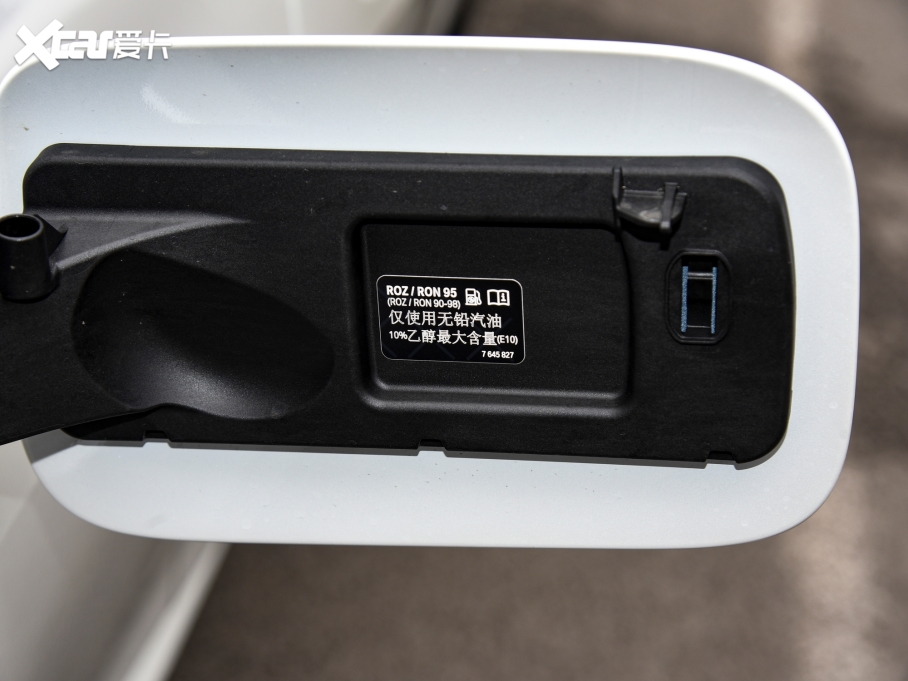 2022R4ϵ 425i M\b