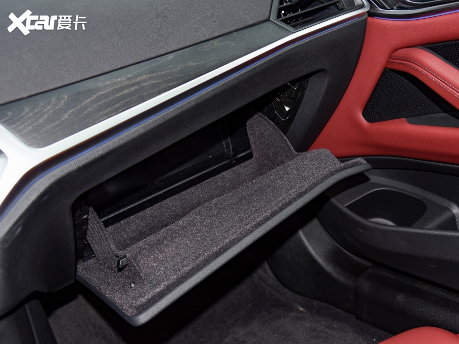 2022R4ϵ 425i M\b