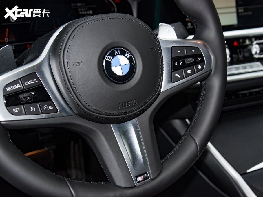 2022R4ϵ 425i M\b