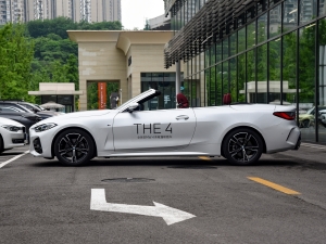 2022款425i 敞篷M运动套装 整体外观