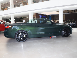 2022Ŀ 425i M\ҹb w^