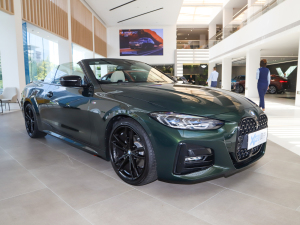 2022Ŀ 425i M\ҹb w^