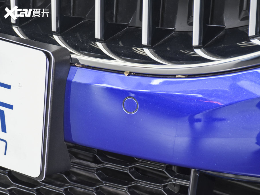 2021R8ϵT Ŀ 840i TI܇ M\b