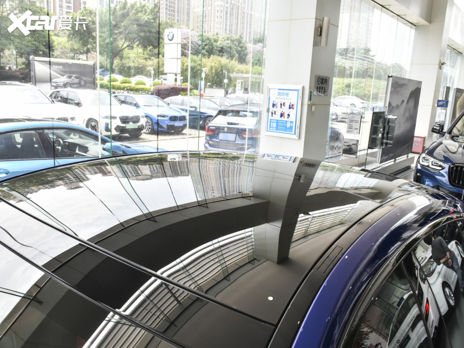 2021R8ϵT Ŀ 840i TI܇ M\b