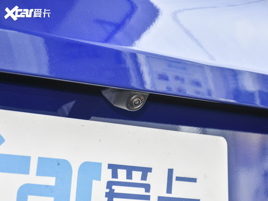 2021R8ϵT Ŀ 840i TI܇ M\b