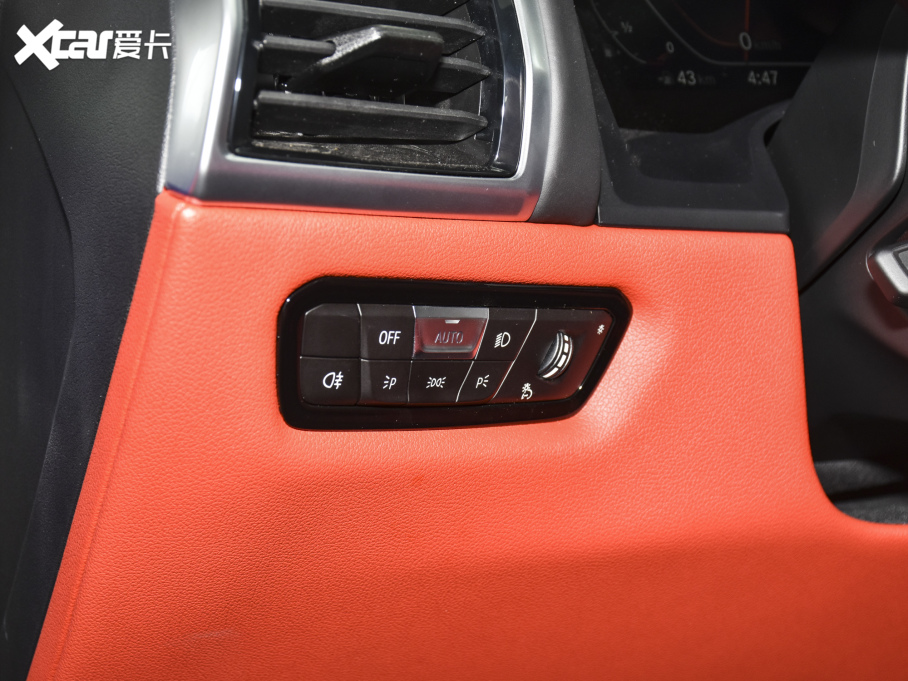 2021��R8ϵ���T �Ŀ� 840i ���T�I܇�� M�\�����b