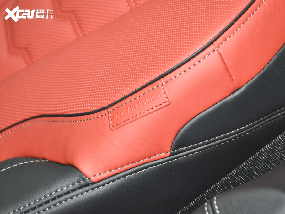 2021R8ϵT Ŀ 840i TI܇ M\b