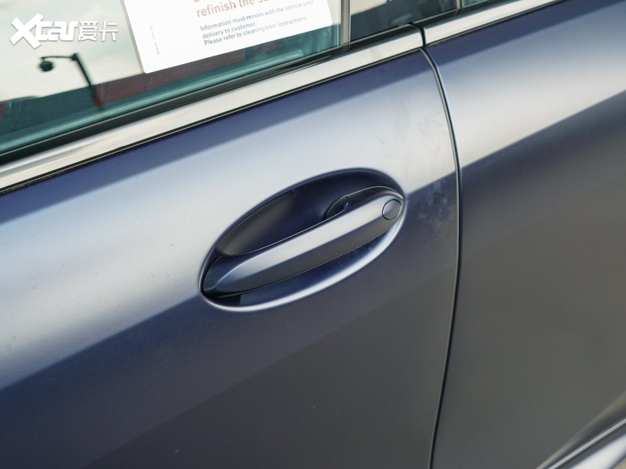 2022R8ϵT 840i TI܇ M\b