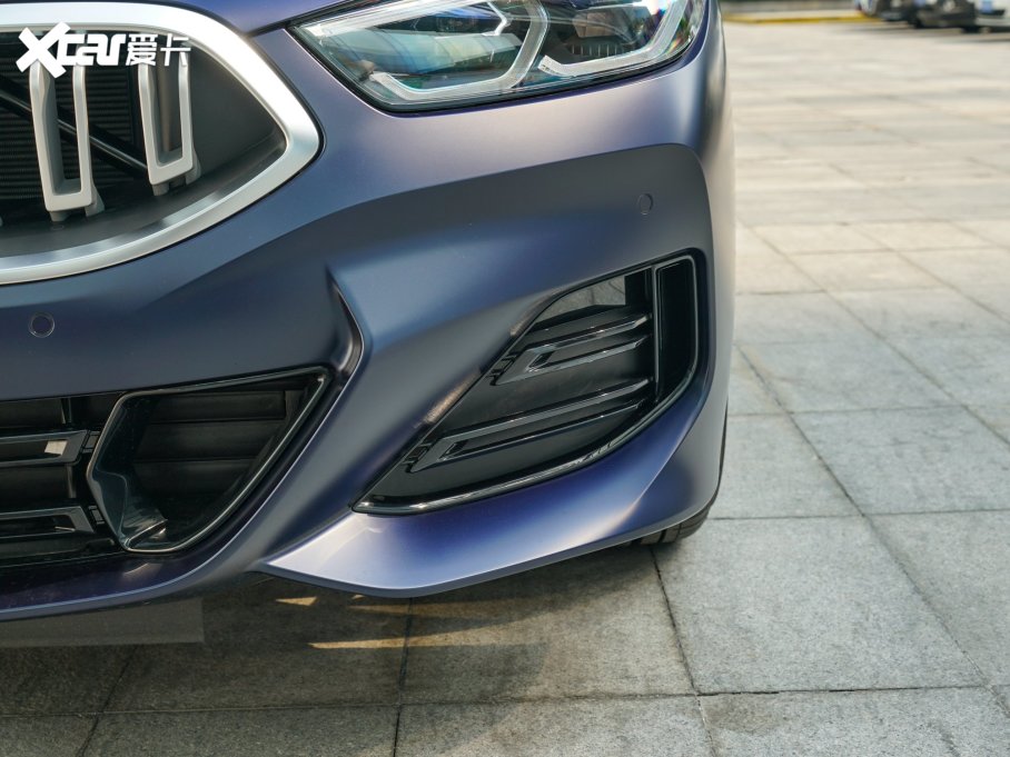 2022R8ϵT 840i TI܇ M\b