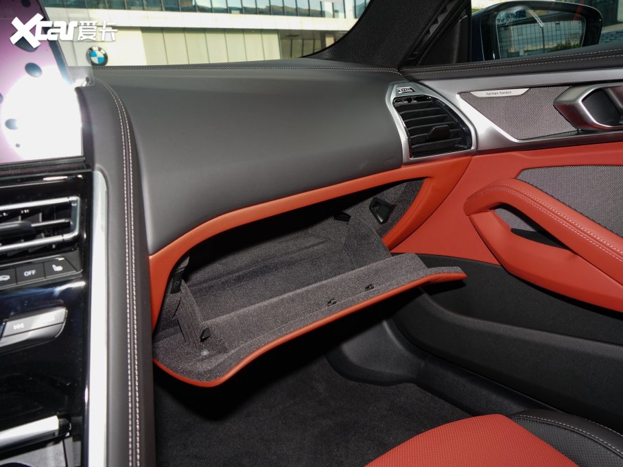 2022R8ϵT 840i TI܇ M\b