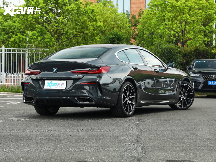 2022R8ϵT 840i xDrive TI܇ M\b