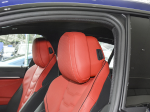 2021Ŀ 840i TI܇ M\b g