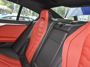 2021Ŀ 840i TI܇ M\b g