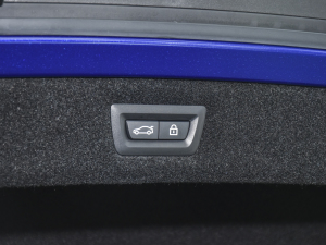 2021Ŀ 840i TI܇ M\b g