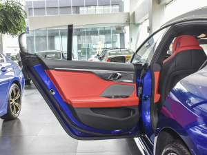 2021Ŀ 840i TI܇ M\b ܇T