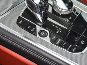 2021Ŀ 840i TI܇ M\b п؅^