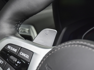 2021Ŀ 840i TI܇ M\b п؅^