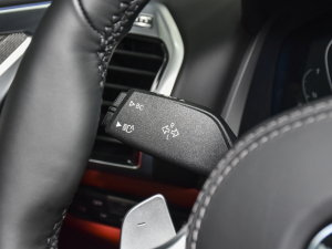 2021Ŀ 840i TI܇ M\b п؅^