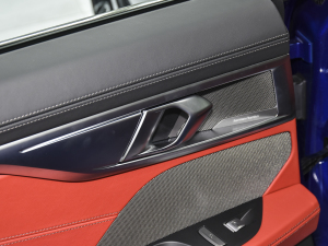 2021Ŀ 840i TI܇ M\b п؅^