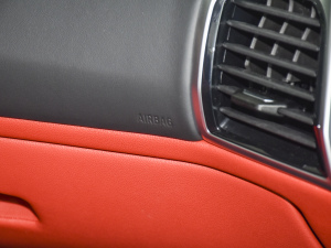 2021Ŀ 840i TI܇ M\b п؅^