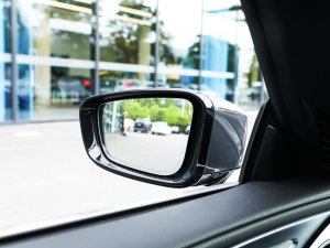 2022840i xDrive TI܇ M\(yn)b (x)(ji)^