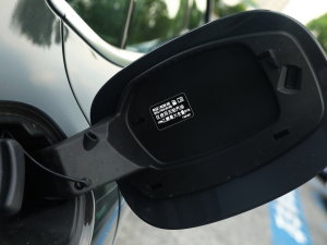 2022840i xDrive TI܇ M\(yn)b (x)(ji)^