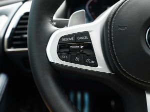 2022840i xDrive TI܇ M\(yn)b п؅^(q)