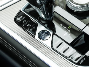 2022840i xDrive TI܇ M\(yn)b п؅^(q)