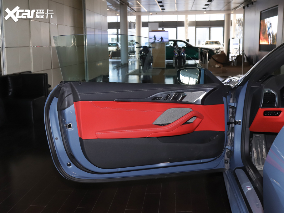 2021R8ϵ Ŀ 840i I܇ M\b