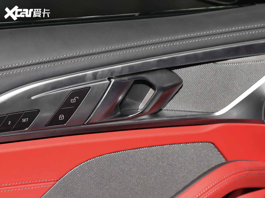 2021R8ϵ Ŀ 840i I܇ M\b