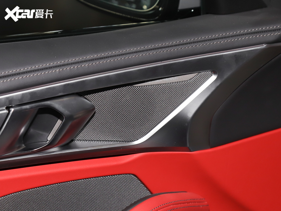 2021R8ϵ Ŀ 840i I܇ M\b