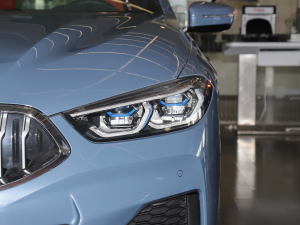 2021Ŀ 840i I܇ M\b ^