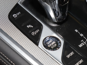 2021Ŀ 840i I܇ M\b п؅^(q)