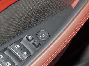 2021Ŀ 840i I܇ M\b п؅^(q)