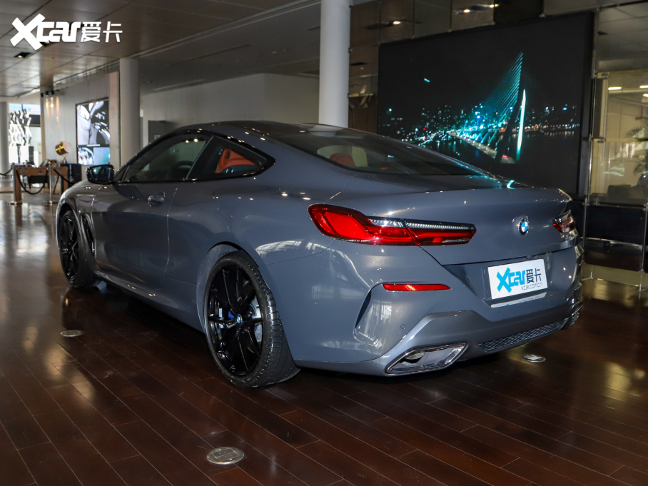 2021R8ϵ Ŀ 840i pTI܇ M\b