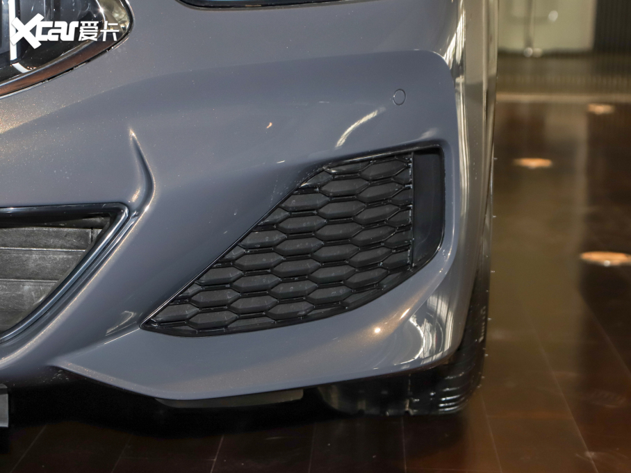 2021R8ϵ Ŀ 840i pTI܇ M\b