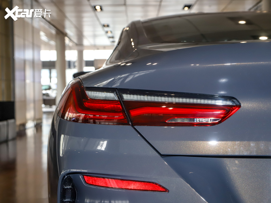 2021R8ϵ Ŀ 840i pTI܇ M\b