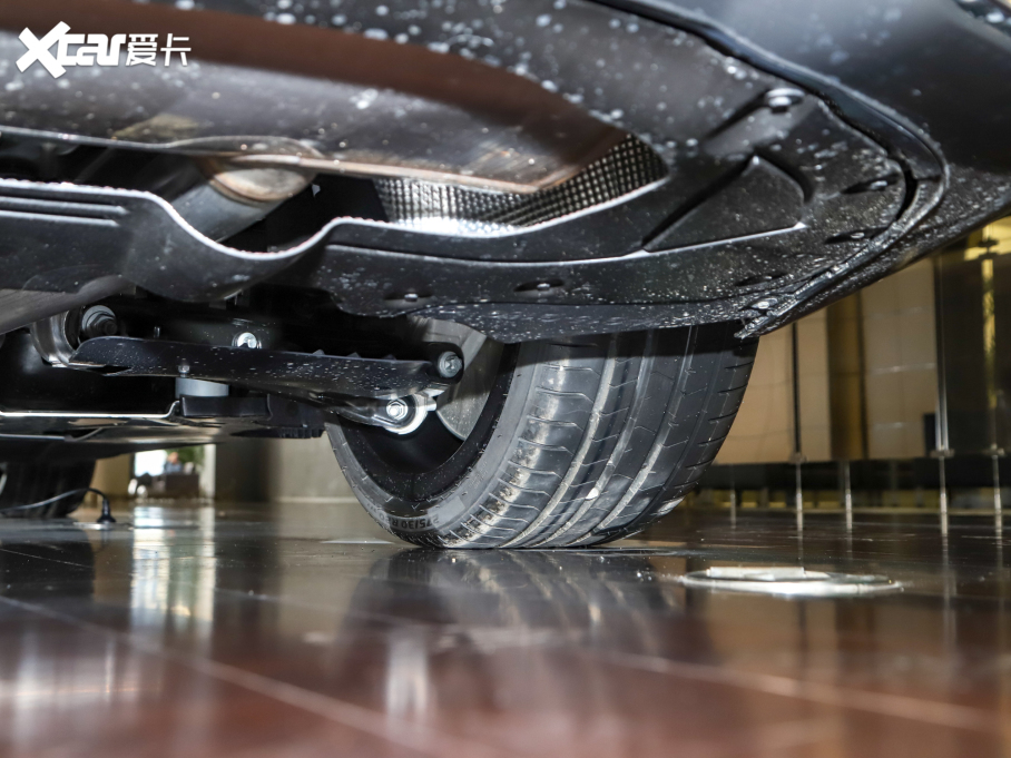 2021R8ϵ Ŀ 840i pTI܇ M\b