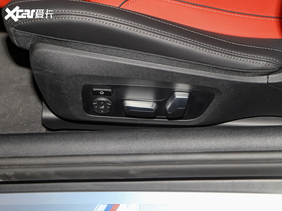 2021R8ϵ Ŀ 840i pTI܇ M\b