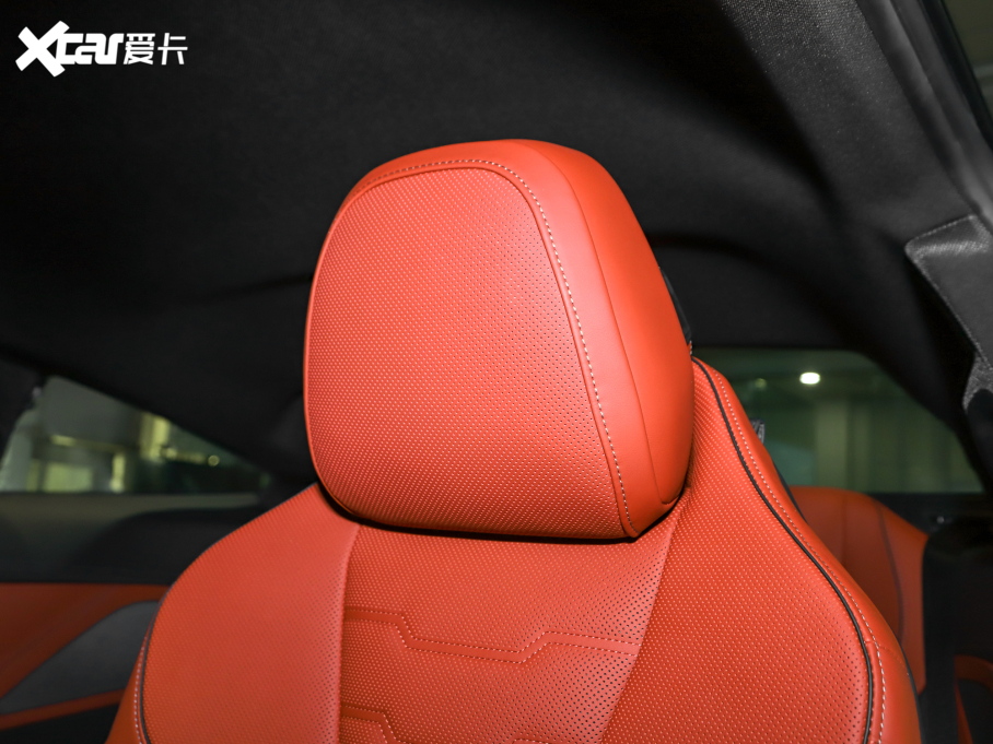 2021R8ϵ Ŀ 840i pTI܇ M\b