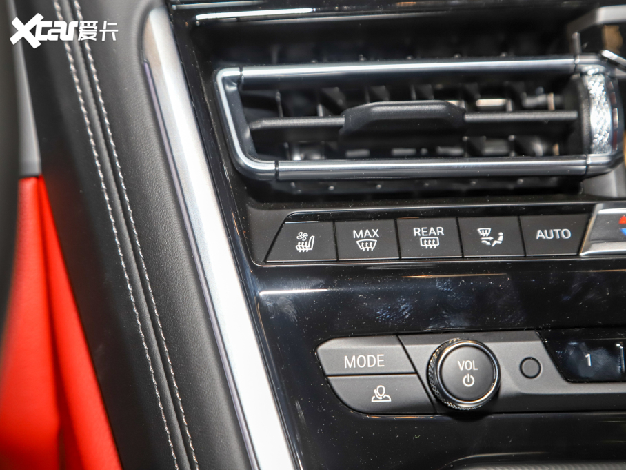 2021R8ϵ Ŀ 840i pTI܇ M\b