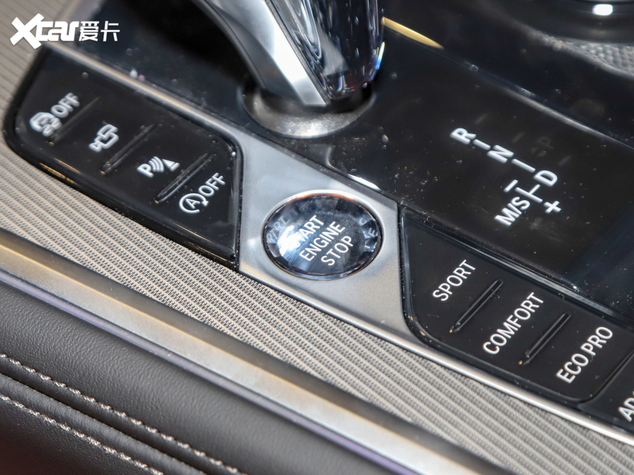 2021R8ϵ Ŀ 840i pTI܇ M\b