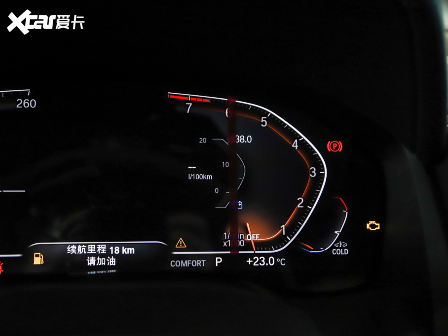 2021R8ϵ Ŀ 840i pTI܇ M\b