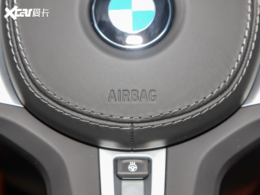 2021R8ϵ Ŀ 840i pTI܇ M\b