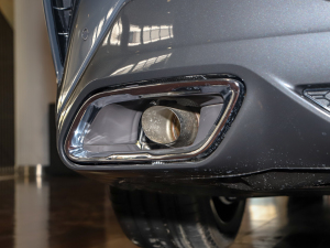 2021Ŀ 840i pTI܇ M\b Ś